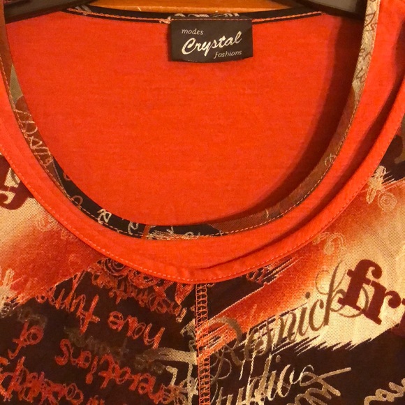 Cute layered top - Picture 2 of 3